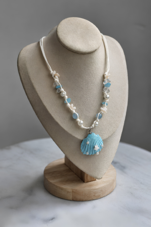 The Neelam Sadaf Cord Pendant