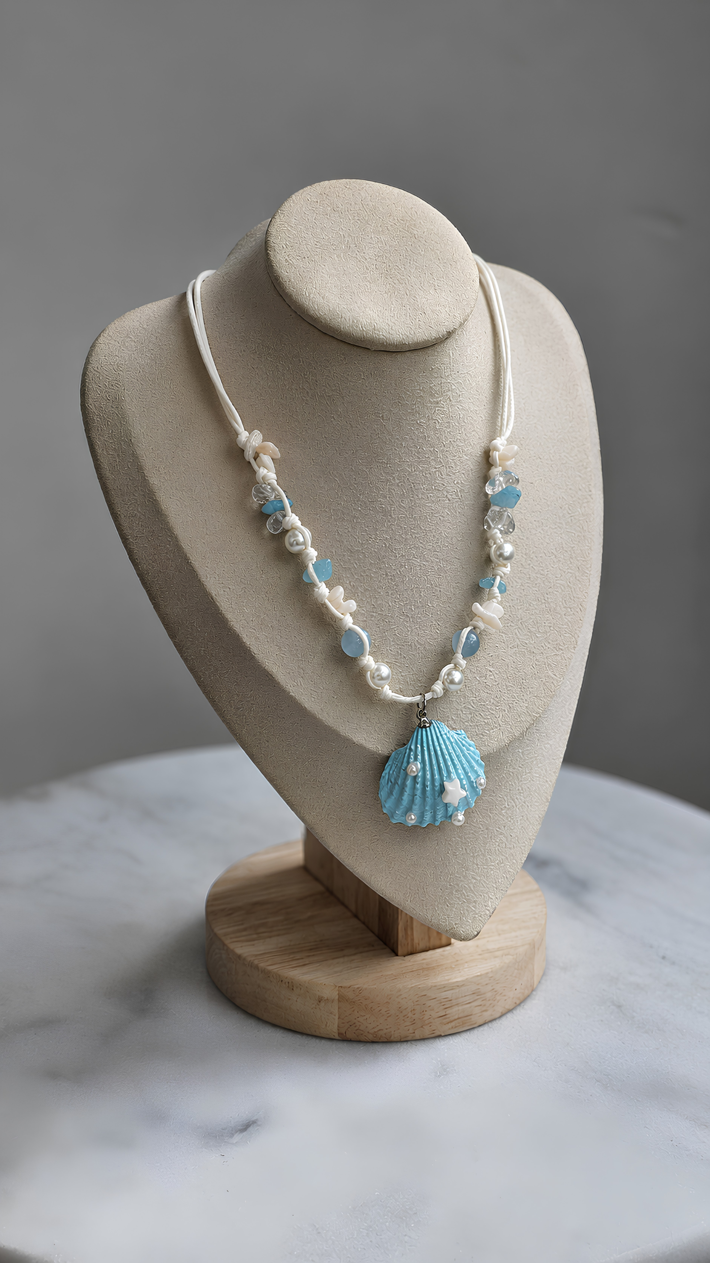 The Neelam Sadaf Cord Pendant