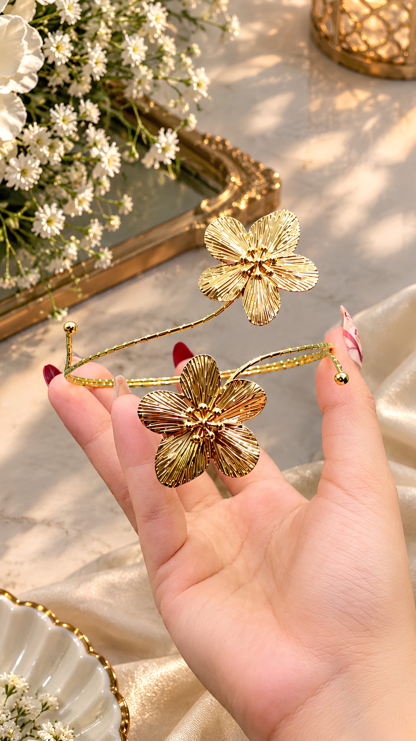 Nelvera Floral Bypass Arm Cuff