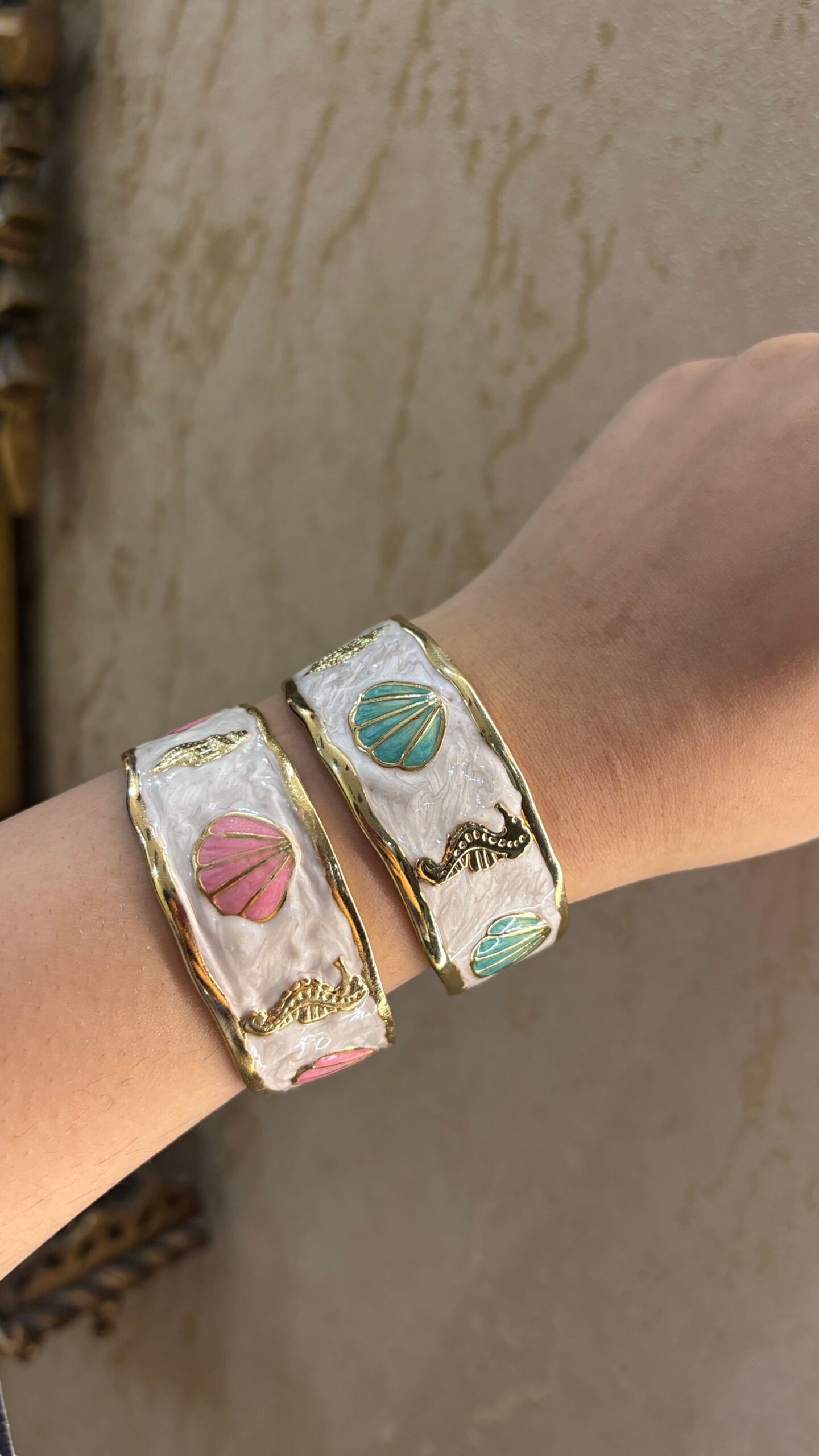 Thalassa Enamel Ocean Treasures Hand Cuff