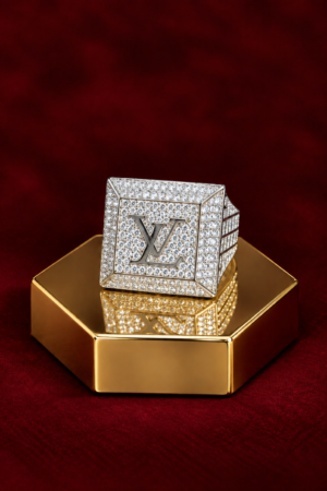 The LV Pavé Square Ring
